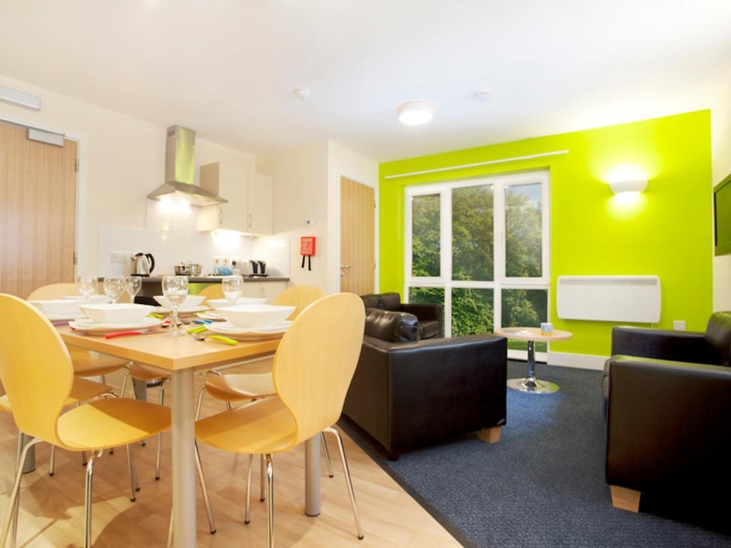 The Sidings Aparthotel Penryn Δωμάτιο φωτογραφία